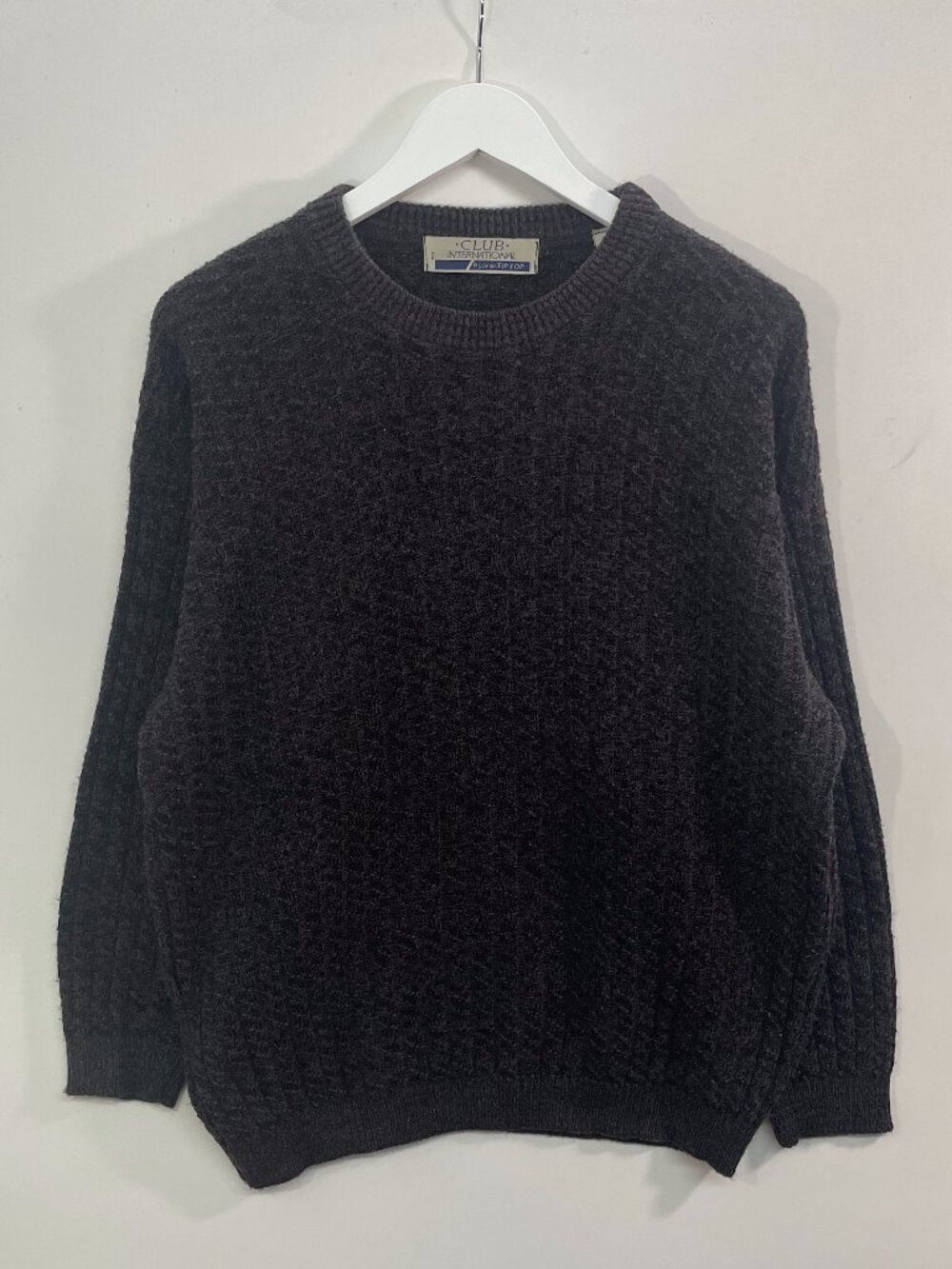 90s Club International Knit